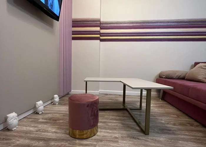 Paradis - Sun, Fun & Clubs