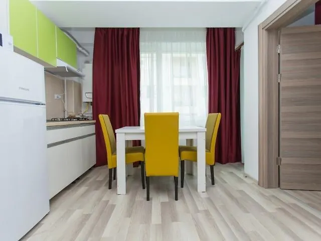 Apartment Paradis - Sun, Fun & Clubs Mamaia